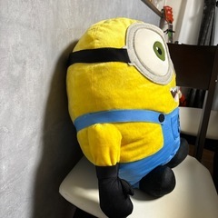 ミニオン巨大ぬいぐるみの画像