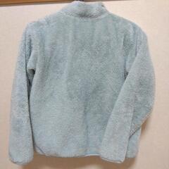 ユニクロ　フリース130サイズの画像