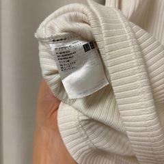 UNIQLOティシャツの画像