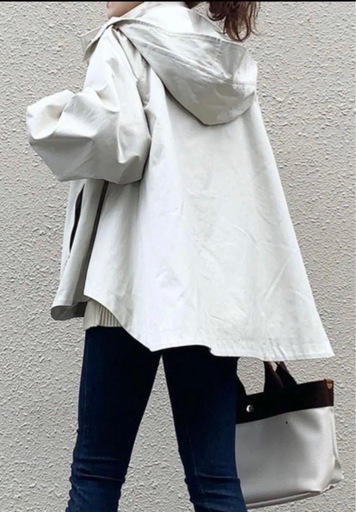 新品　EmmaTaylor マウンテンパーカー　