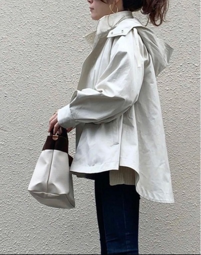 新品　EmmaTaylor マウンテンパーカー　