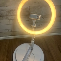 超美品●LEDリングライト●折りたたみ式⚫︎三色ライト明暗調整可の画像