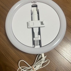 超美品●LEDリングライト●折りたたみ式⚫︎三色ライト明暗調整可の画像