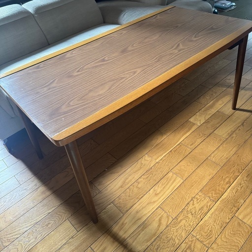 ⭐︎12月28日迄⭐︎木製テーブル 140cm x 80cm