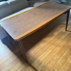 ⭐︎12月28日迄⭐︎木製テーブル 140cm x 80cm