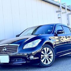 フーガハイブリッド VIPパッケージ黒 低走行 レーダークルーズ...