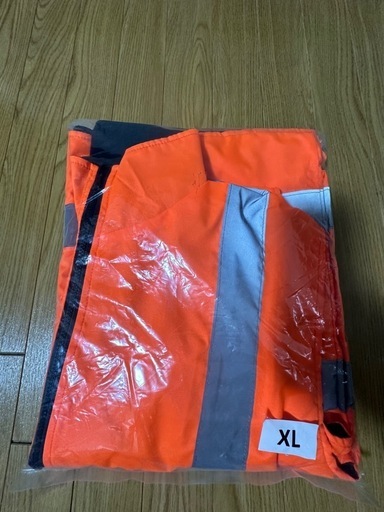 未使用品でもちろん美品です！防寒安全ベスト　チョッキ　XL 未使用品　値下げ不可