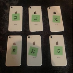 Phone8 64GB au版 中古品6台セット
です。