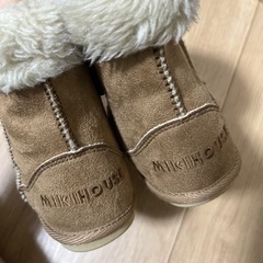 13㌢ミキハウスムートンブーツの画像