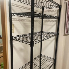決まりました！お問合せ全てにご対応出来ず申し訳ありません。黒ラック