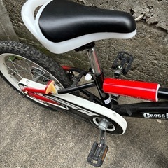 美品　16インチ　子供　5.6歳　補助なし自転車　　の画像