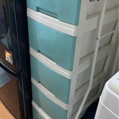 【0円】スタッキングできる収納 　の画像