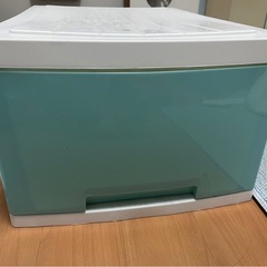 【0円】スタッキングできる収納 　の画像