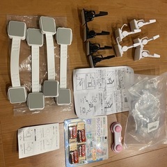 新品まとめ売り　扉ロック　サッシロック　　ベビーロック