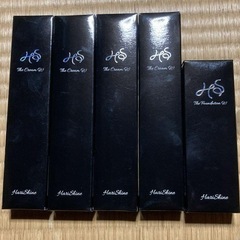 ハリシャイン薬用クリーム、 同薬用リンクルケア美白リキッドファン...