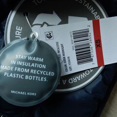 MICHAEL KORS  ライトジャケットフードつき 　ユニセックス　濃紺　新品　XS（日本S~Ｍ）の画像