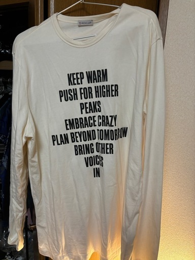 モンクレールロングＴシャツ