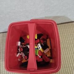 レゴ　赤バケツ　不足品ありの画像