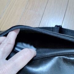 ウエストポーチ　未使用　レザー　合皮　幅約30X高さ15cm　の画像