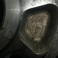 STI　ホイール　オブジェに　ガリキズ一箇所ありの画像