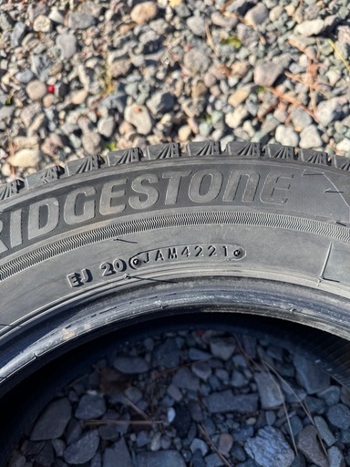 VRX3 205/60R16 21年製 4本 中古ブリヂストン
