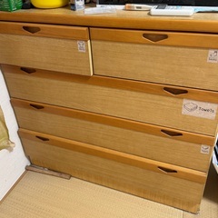 木製タンスの画像