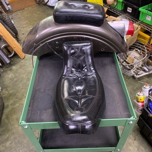 ハーレー　ショベル　シート