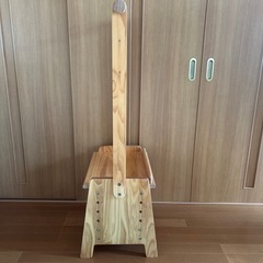 《取引中》木製　子供用ハンガーラックの画像