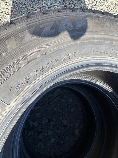 VRX3 215/65R16 21年製 4本 中古品 ブリヂストン
