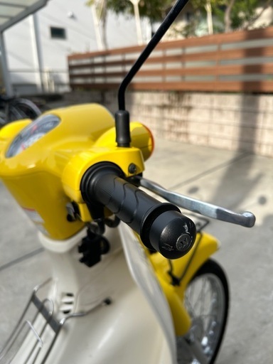 ホンダ　スーパーカブ110 JA44 イエロー