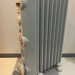 デロンギ オイルヒーター ハンガー付きJR0812-CR