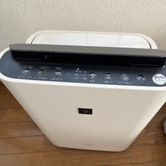 シャープの空気清浄機の画像