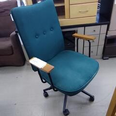チェア  グリーン布 木製肘掛け 81706