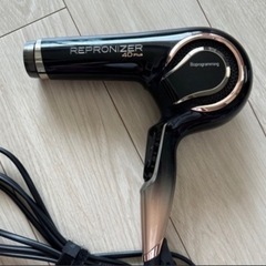 レプロナイザー4Dプラス　
ドライヤー