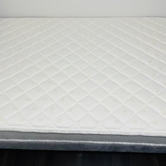 未使用品　セミダブル　マットレスの画像