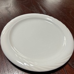 【値下げ】レア？エスエス製薬のロゴの入った白いお皿の画像