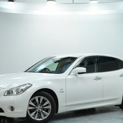 フーガ　ハイブリッド 　ＦＵＧＡ　ＨＹＢＲＩＤ　ＶＩＰ　Pack...