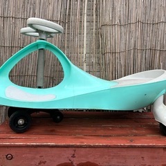 子供用乗用玩具スイングカー
の画像