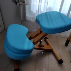 姿勢矯正イス◆高さ調整、フットクッション付き◆の画像