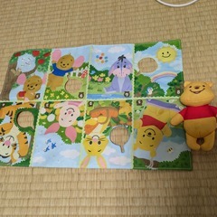 【値下げしました】親子知育 み~つけた!かくれんぼ布絵本 / く...