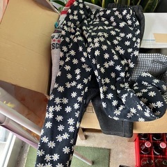 子供の服の画像