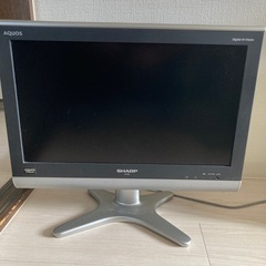 AQUOS 20インチ液晶テレビ