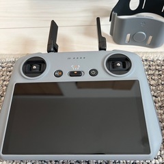 DJI Air 3 ドローン リモコン・バッテリー・ケース、交換用プロペラ付の画像