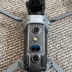 DJI Air 3 ドローン リモコン・バッテリー・ケース、交換用プロペラ付の画像