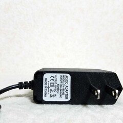 【新品】スーパーファミコンACアダプター　10V,1A　ユニバーサル電源アダプターの画像