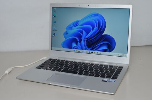 訳アリ中古ノートパソコン THIRDWAVE Altair F-13KR core i5-8250U Windows11 爆速SSD256GB メモリ8GB 13.3インチ