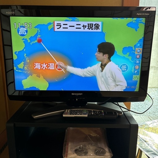 シャープ　AQUOS LC-26E7