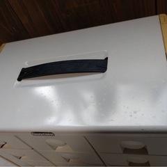 Family Chest  小物入れの画像