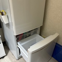 パナソニック　冷蔵庫　NR-B147Wの画像