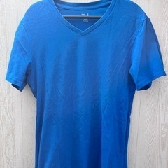 GAP  VネックTシャツ